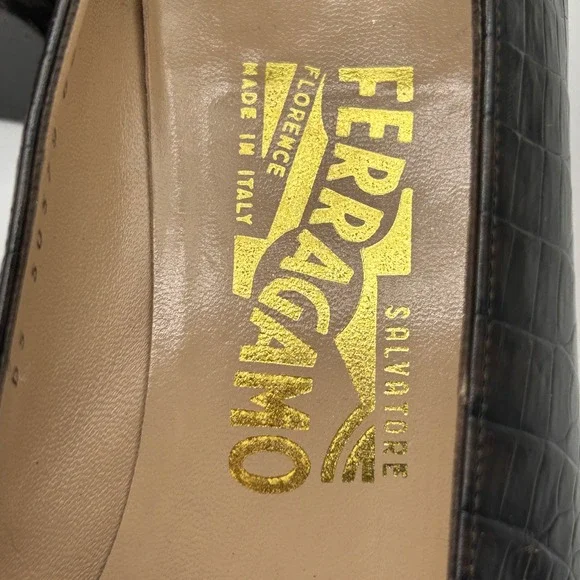 Salvatore Ferragamo Black Croc Leather Block Heel Pump Square Toe Italy Size 7.5 - Picture 8 of 10